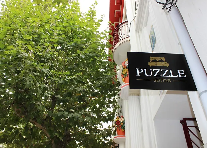 Puzzle Alojamento de Acomodação e Pequeno-almoço Figueira da Foz